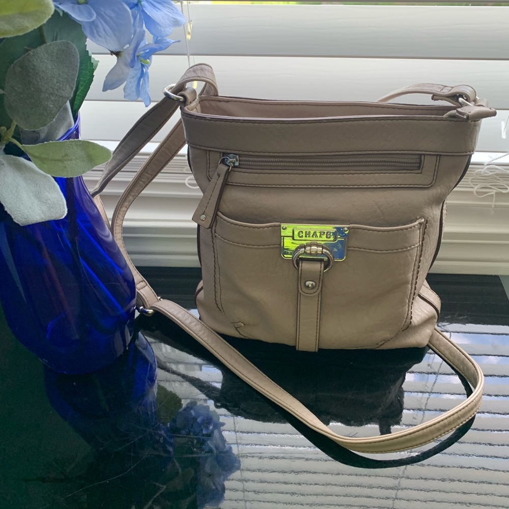 Chaps cross body bag